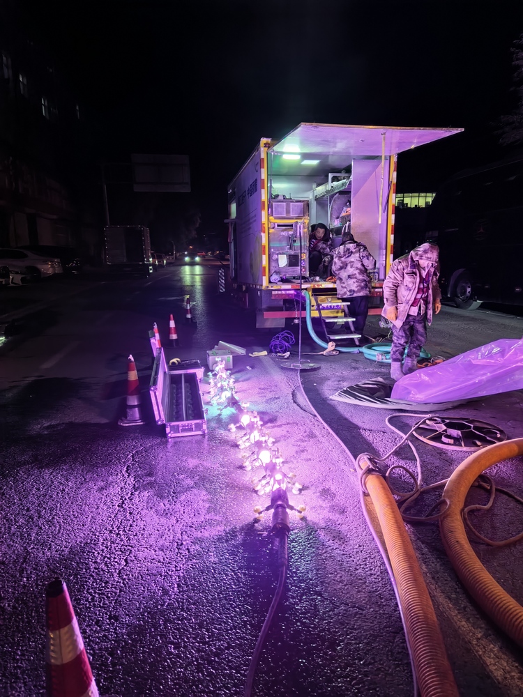 宏伟管道非开挖修复